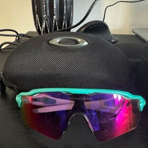 Oakley Teal Frame Sunglasses with Multicolor Lens